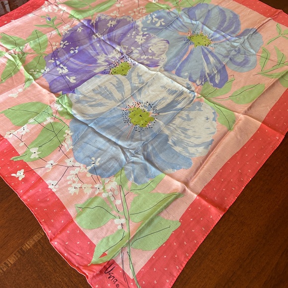 Vera Bradley Pink and Purple Floral Scarf all silk - Picture 5 of 11